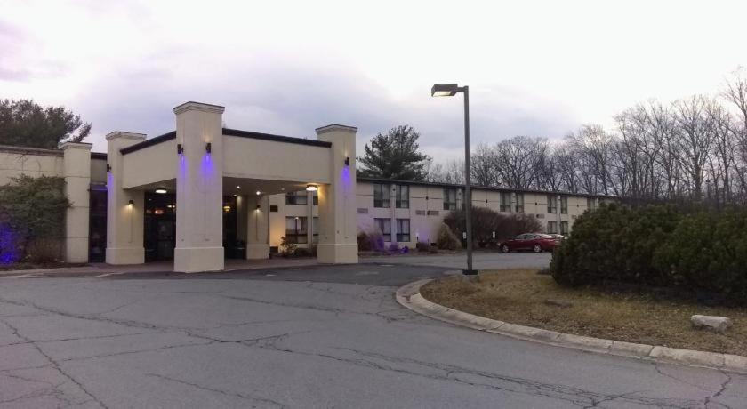 Howard Johnson By Wyndham Bartonsville/Poconos Area Exterior foto