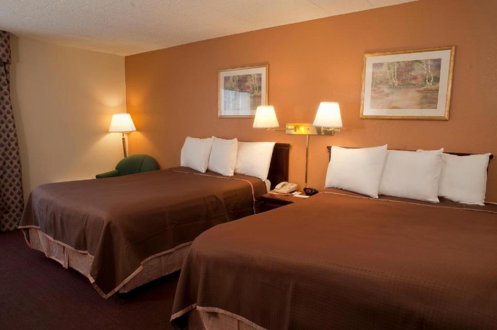 Howard Johnson By Wyndham Bartonsville/Poconos Area Exterior foto