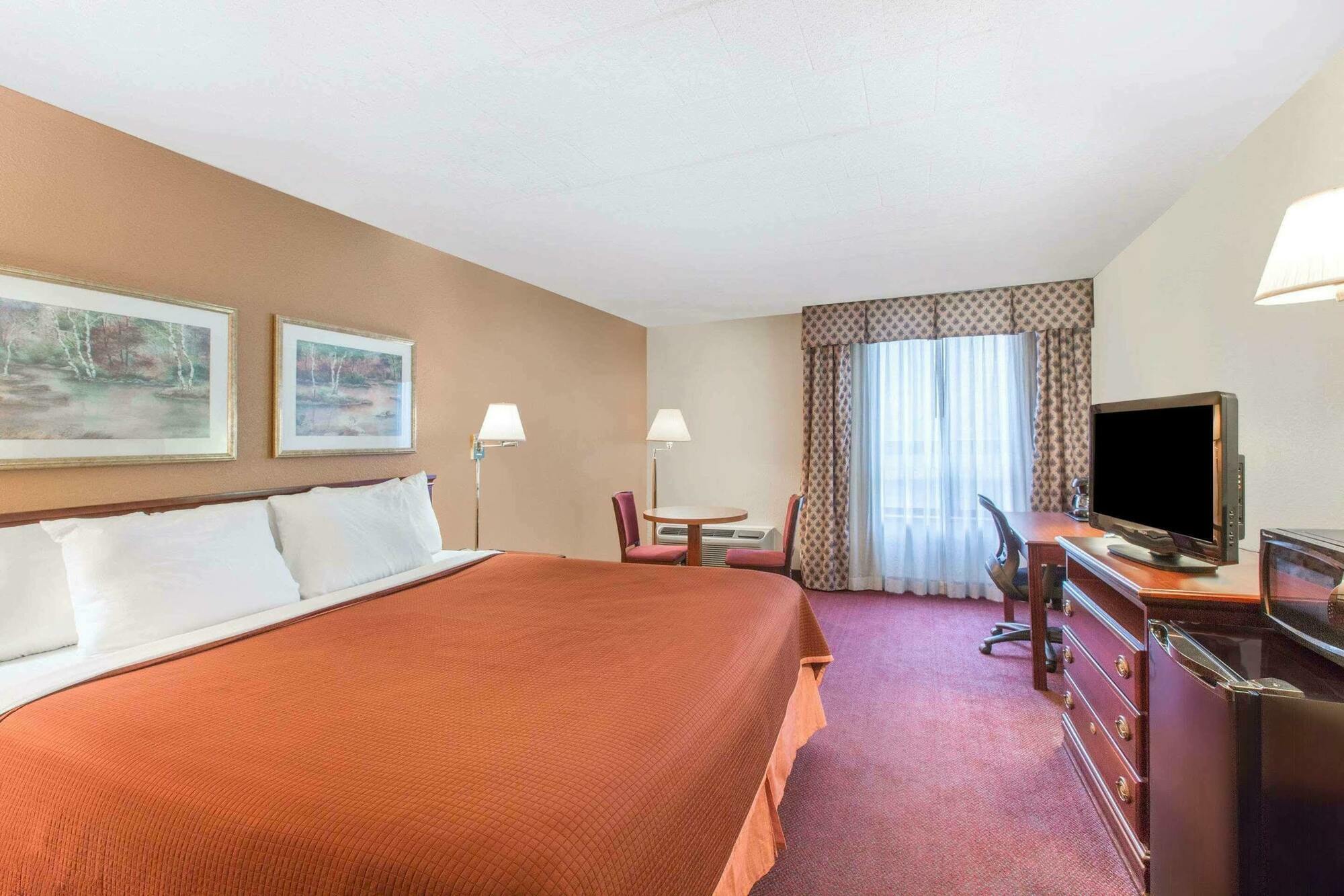 Howard Johnson By Wyndham Bartonsville/Poconos Area Exterior foto